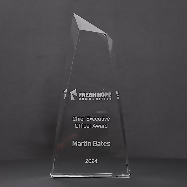 Meridian Pinnacle Crystal Trophy