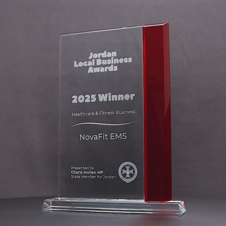 Consera Classic Glass Red Trophy