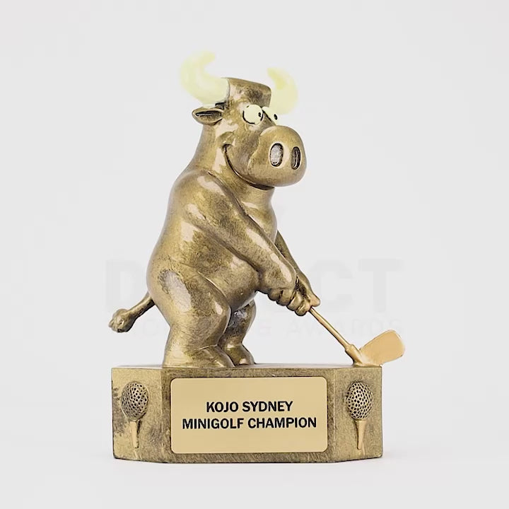 Golf Prize Bull